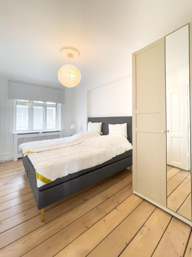 Stylish Classic Danish Design Apartment 哥本哈根 外观 照片