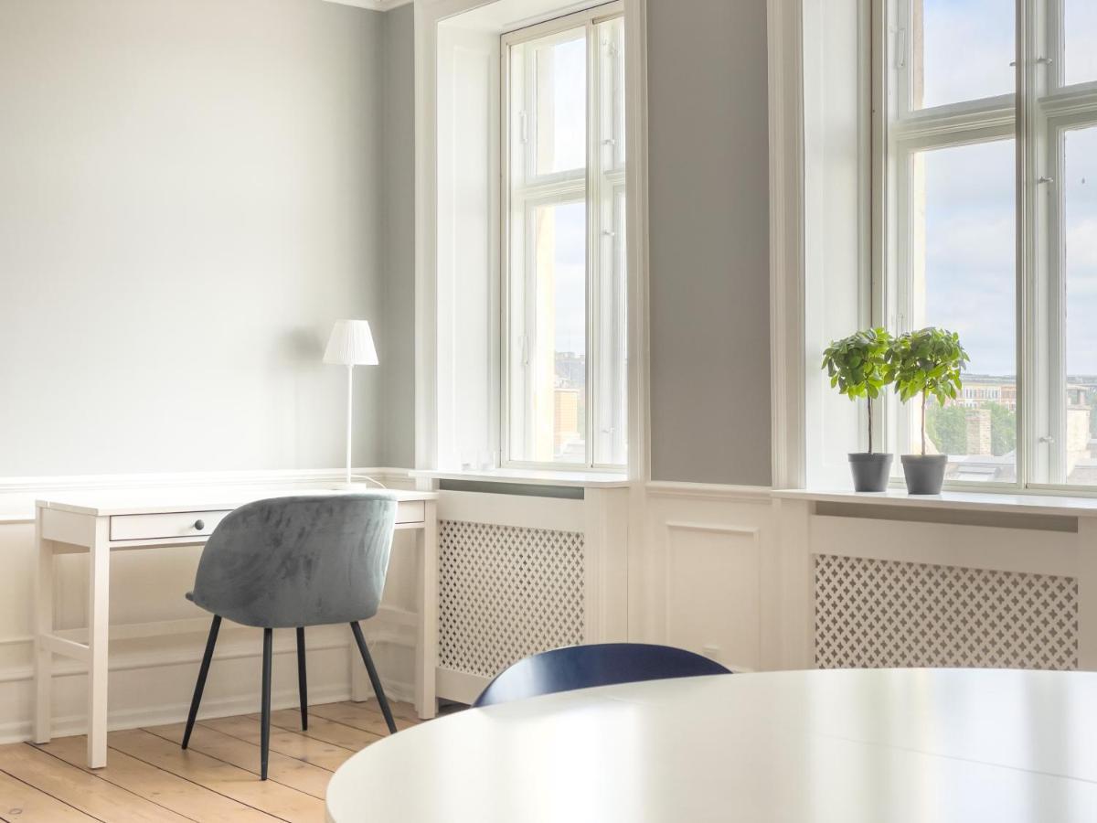 Stylish Classic Danish Design Apartment 哥本哈根 外观 照片