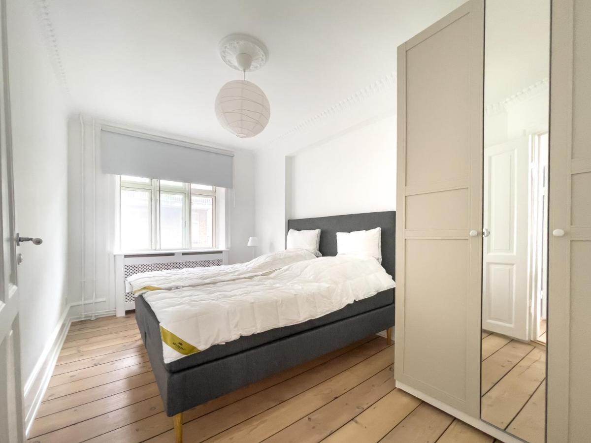 Stylish Classic Danish Design Apartment 哥本哈根 外观 照片